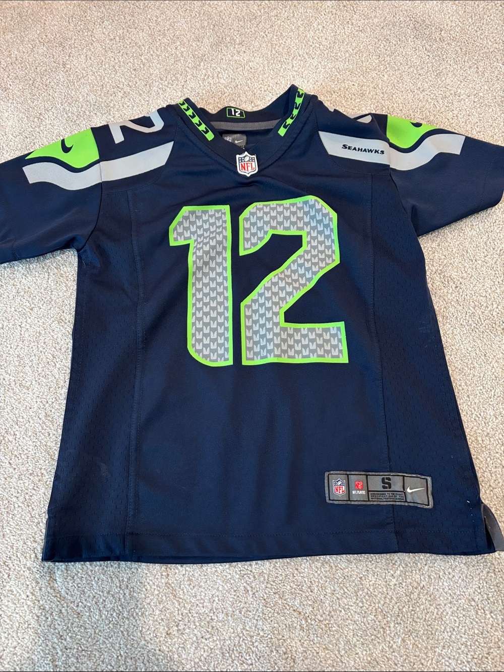 Youth Seahawks #12 size small